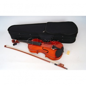 Caraya MV-002 Скрипка 3/4 с футляром и смычком.